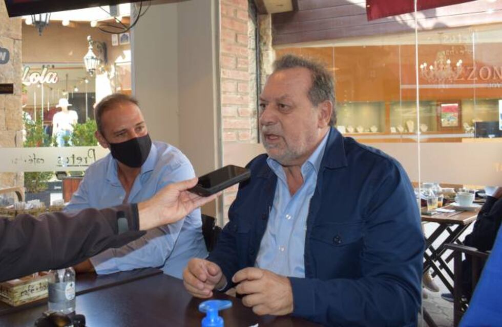 Gustavo Santos de visita a Traslasierra