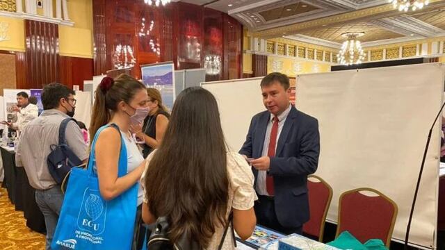 Iguazú participó del Encuentro de Comercialización Turística en Buenos Aires.