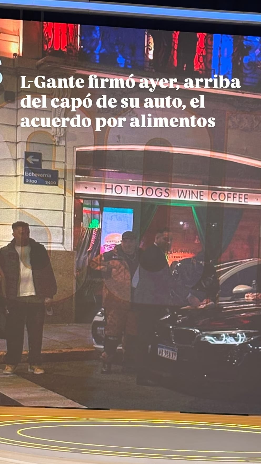 La escena en donde L-Gante firmó el acuerdo con Tamara Bárz por su hija