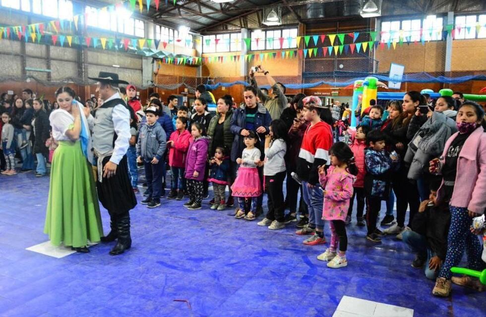 Más de 300 niños de Ushuaia disfrutaron del festejo del Mes de las Infancias