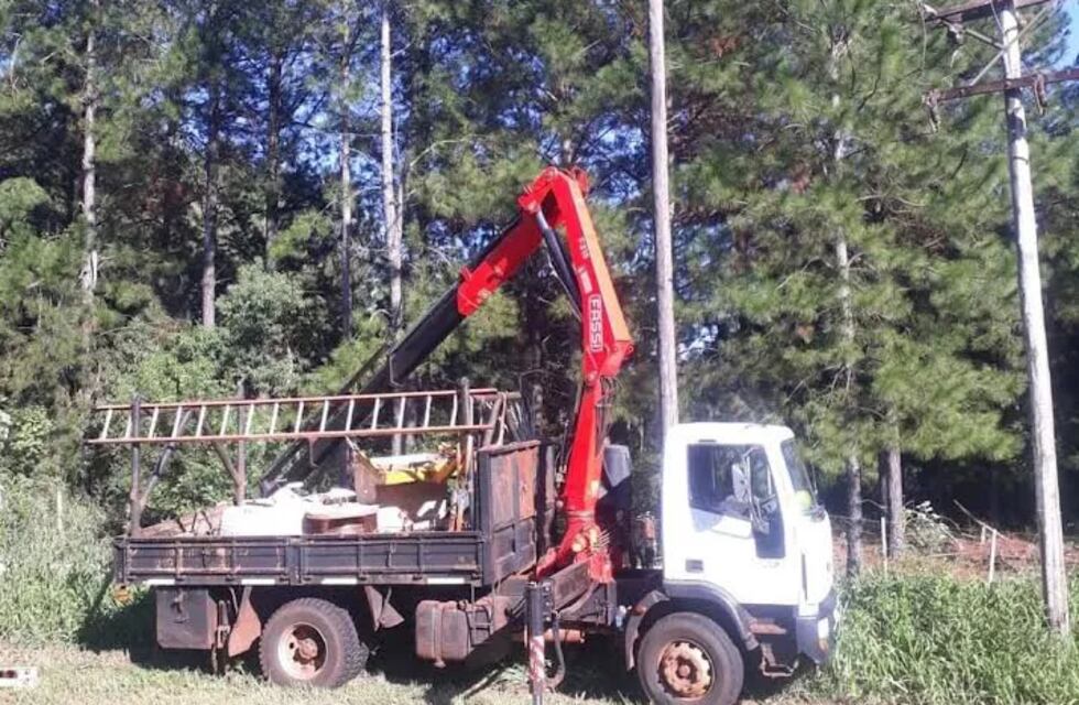 Energía de Misiones realiza obras en el tendido eléctrico en Montecarlo