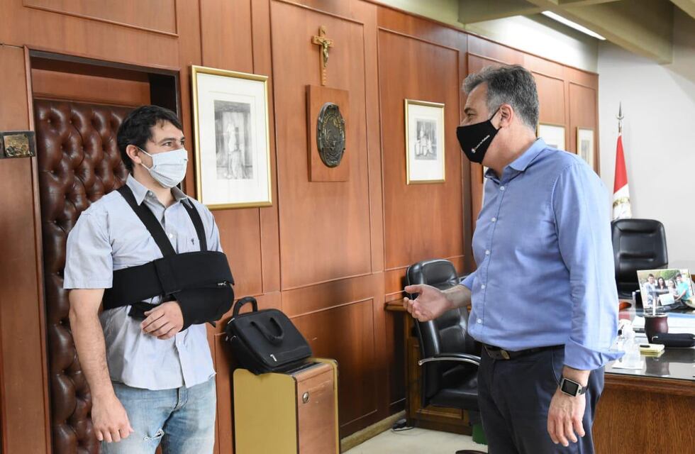 El intendente recibió al agente de la GUR agredido