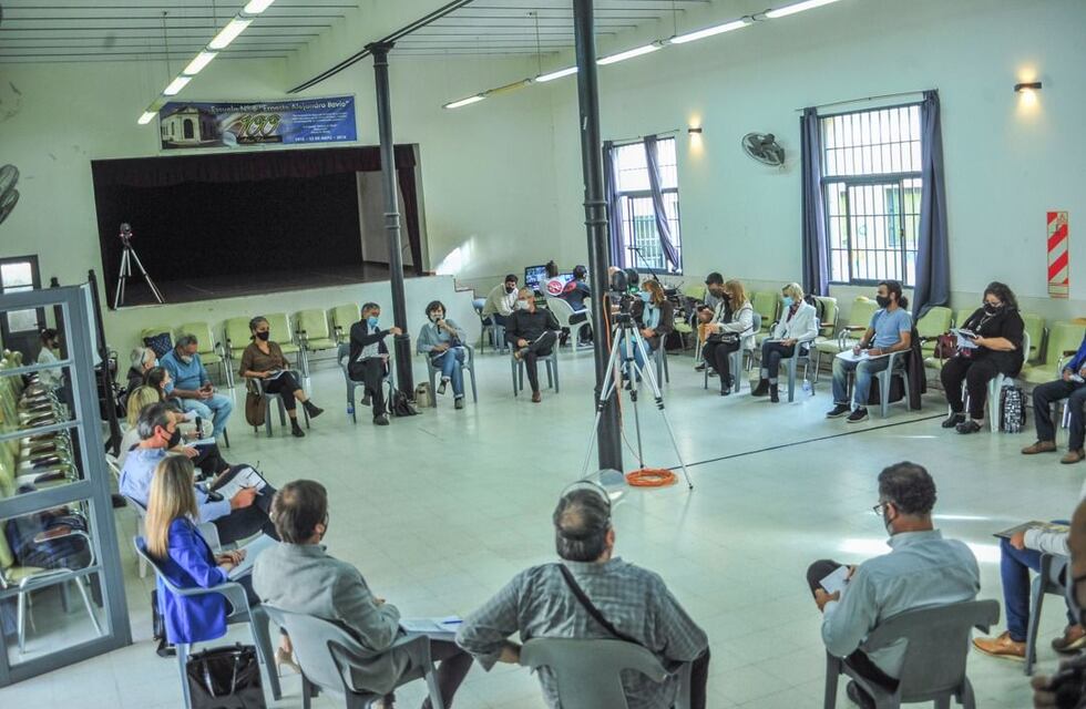 Bulevar Racedo: el municipio propuso reforestación compensatoria, desagües pluviales y cloacas