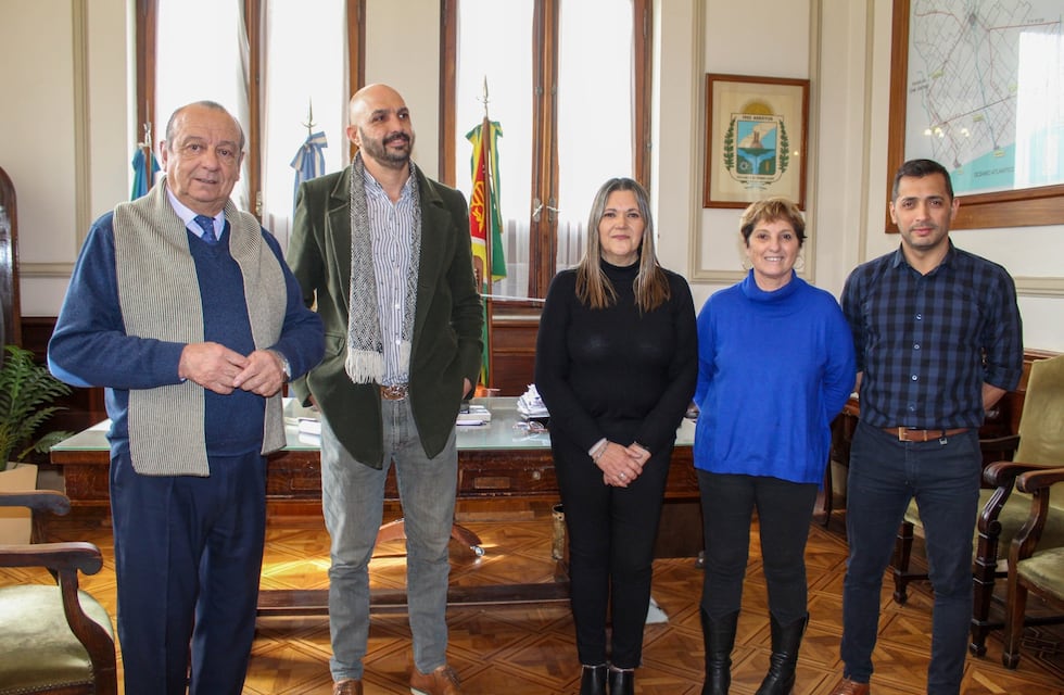 Tres Arroyos: Ana Scarpaci asumió en Desarrollo Social y Arias en Cultura