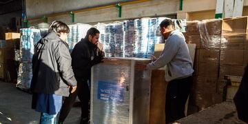 Llegaron nuevos equipos de calefacción a escuelas de Tierra del Fuego