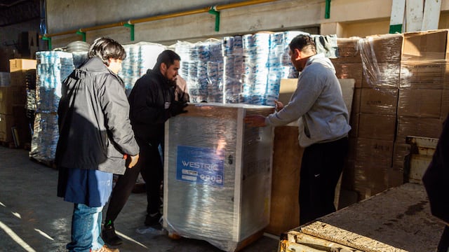 Llegaron nuevos equipos de calefacción a escuelas de Tierra del Fuego
