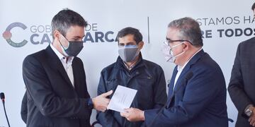 Jalil tomó juramento al nuevo Asesor General de Gobierno.