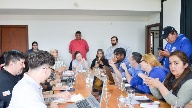 Tierra del Fuego: acuerdan una nueva recomposición salarial con los docentes