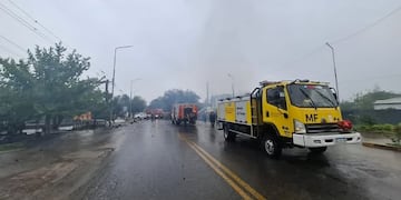 El operativo incluyó la participación de Bomberos Voluntarios de distintas localidades y fuerzas provinciales.