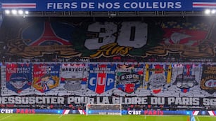 Los ultras del PSG en el estadio