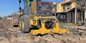 Comenzaron los trabajos de repavimentación en Avenida Paso.