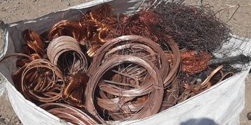 Recuperaron cables de cobre robados en Maipú.