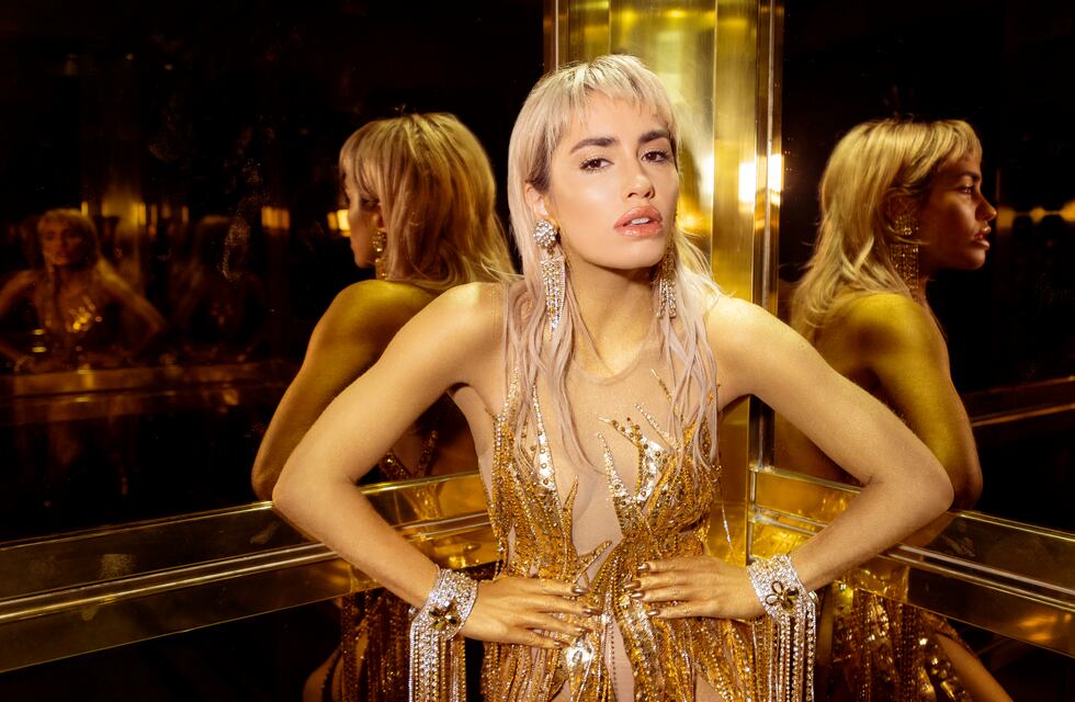 Lali Espósito sorprendió con una impactante producción de fotos: “Soy todo lo diva que pensaba”