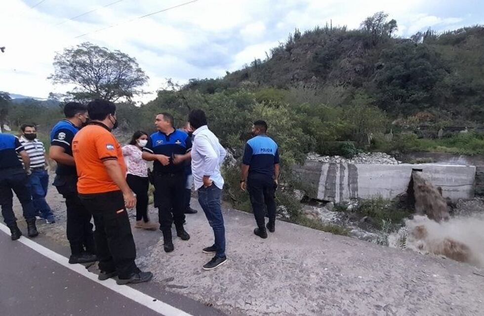 Una repentina crecida en el río El Tala provocó la muerte de una mujer y la desaparición de otra