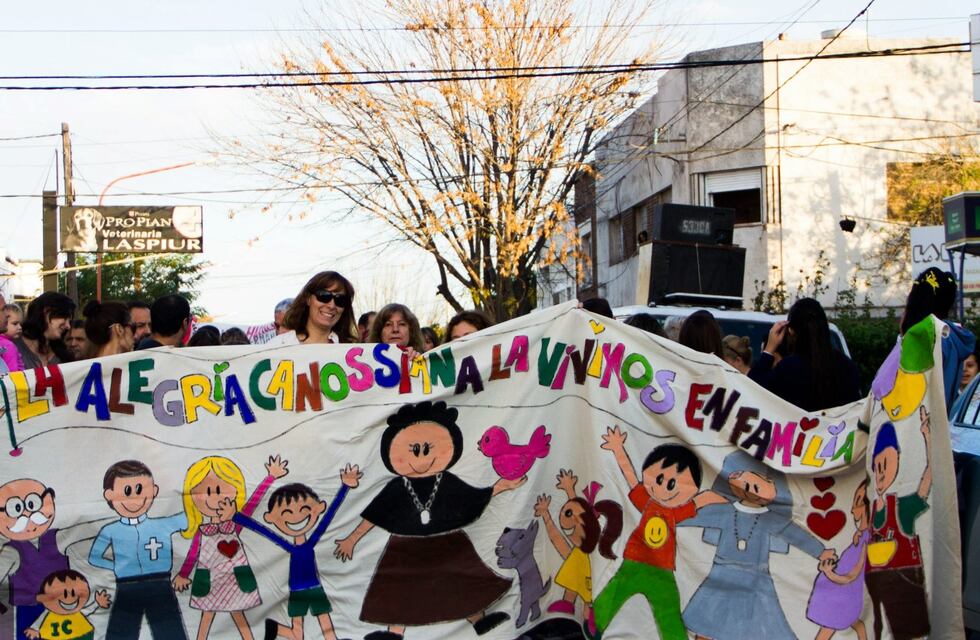 Caminata Canossiana en Punta Alta