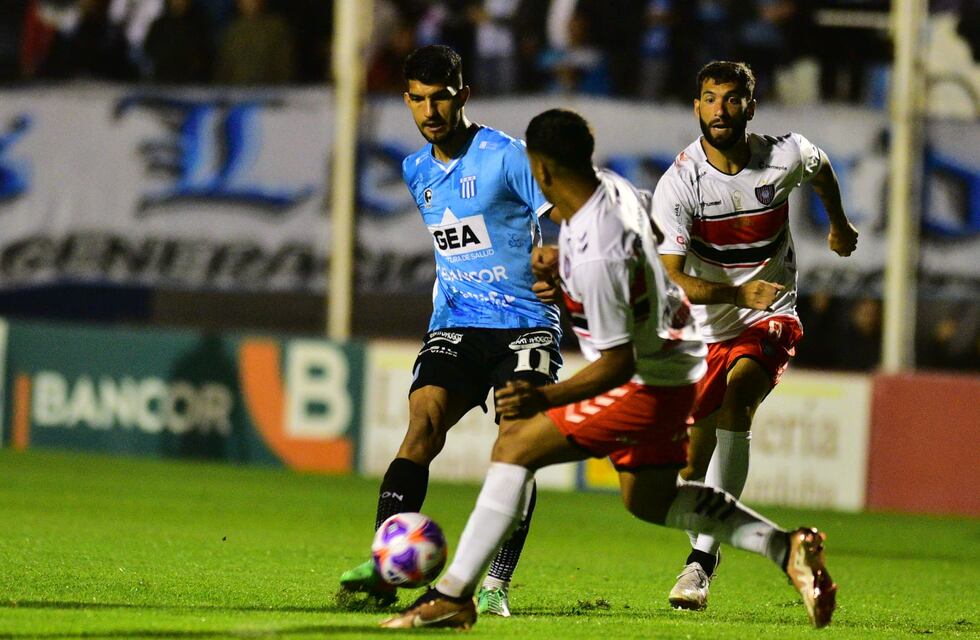Cómo quedó Racing en la tabla tras el empate ante el puntero, y lo que viene