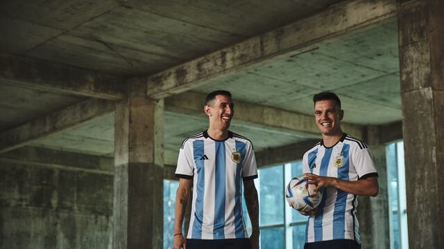 Así es la nueva camiseta de la Selección Argentina.