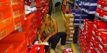 Belén fue consultora, cajera y también trabajó en la sección de deportes. Diario Huarpe.