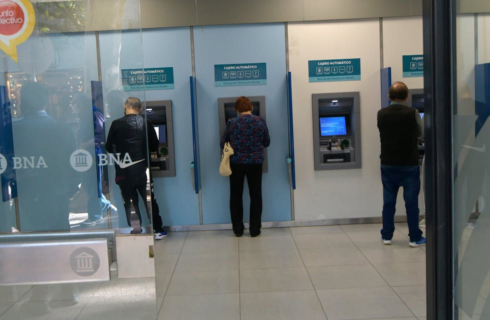 Banco Nación reintegra el dinero a los jubilados que fueron estafados de Guaymallén