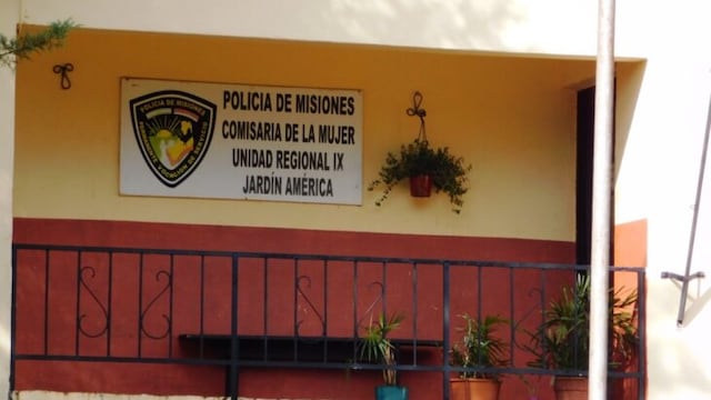 La mujer efectuó la denuncia en la Comisaría de la Mujer.