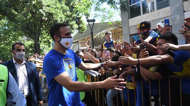 Llegada del plantel de futbol del Club Atletico Boca Juniors al hotel sheraton de Ciudad, donde entfrentará a  Argentinos Juniors en la primera semifinal de la Copa Argentina,el encuentro se realizará en el estadio Malvinas Argentinas.