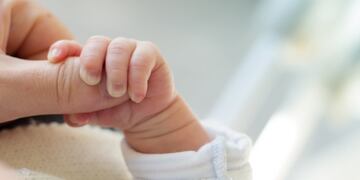 Delfina, la bebé recién nacida sigue luchando por su vida luego de ser la única sobreviviente de la tragedia de Godoy Cruz.