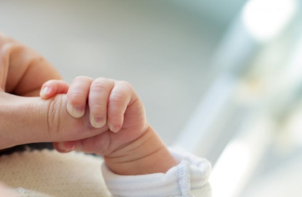 Tragedia en Godoy Cruz: la recién nacida sigue “estable sin requerimiento de oxígeno”