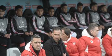 Instituto derrotó de visitante a Arsenal en la primera fecha de la Copa de la Liga.  Diego Dabove va por más en Tucumán.