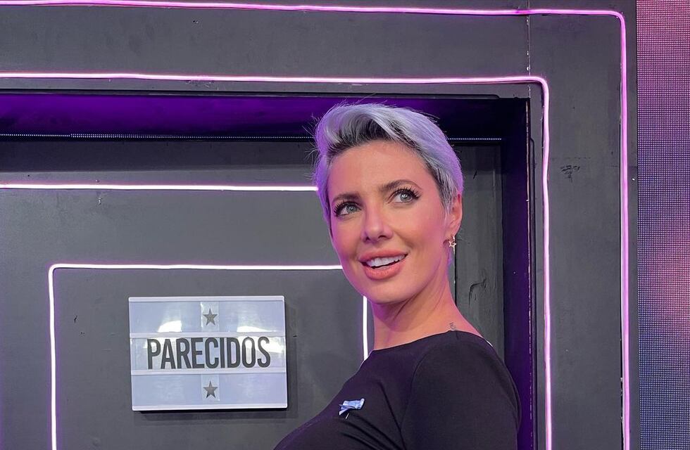 Tamara Bella cautivó con un look “total black” con transparencias y brillos