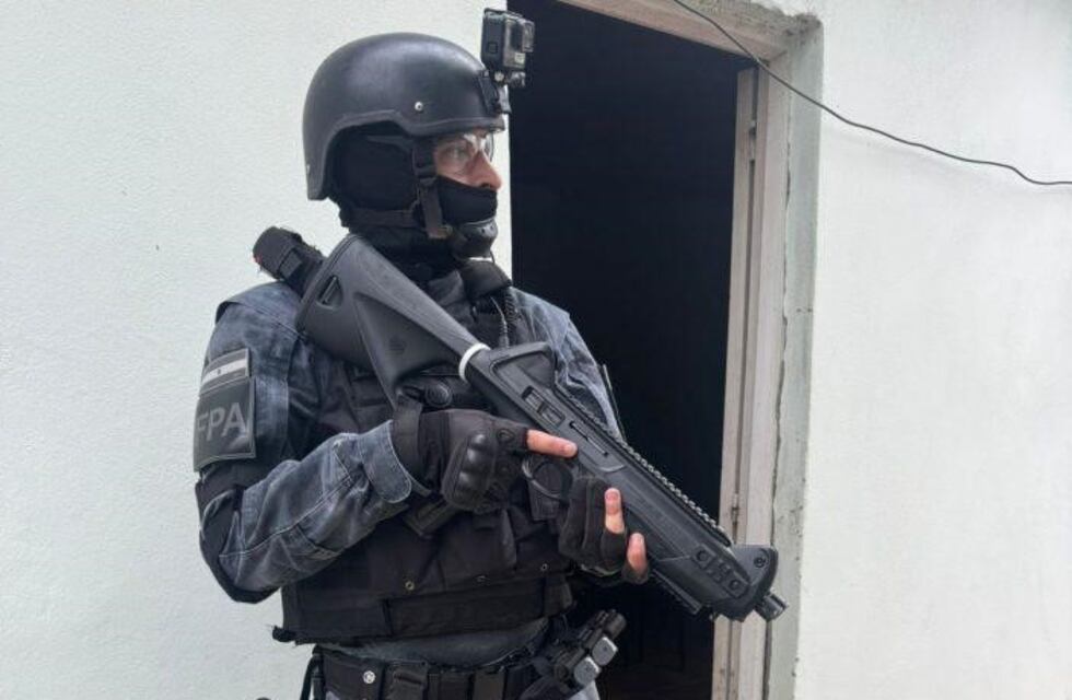 La Fuerza Policial Antinarcotráfico detuvo en Arroyito a una pareja de San Francisco con 501 dosis de cocaína