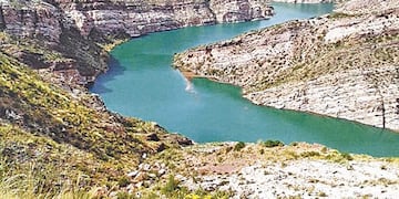 La nueva represa hidroeléctrica El Baqueano estarán emplazadas en el río Diamante en San Rafael.