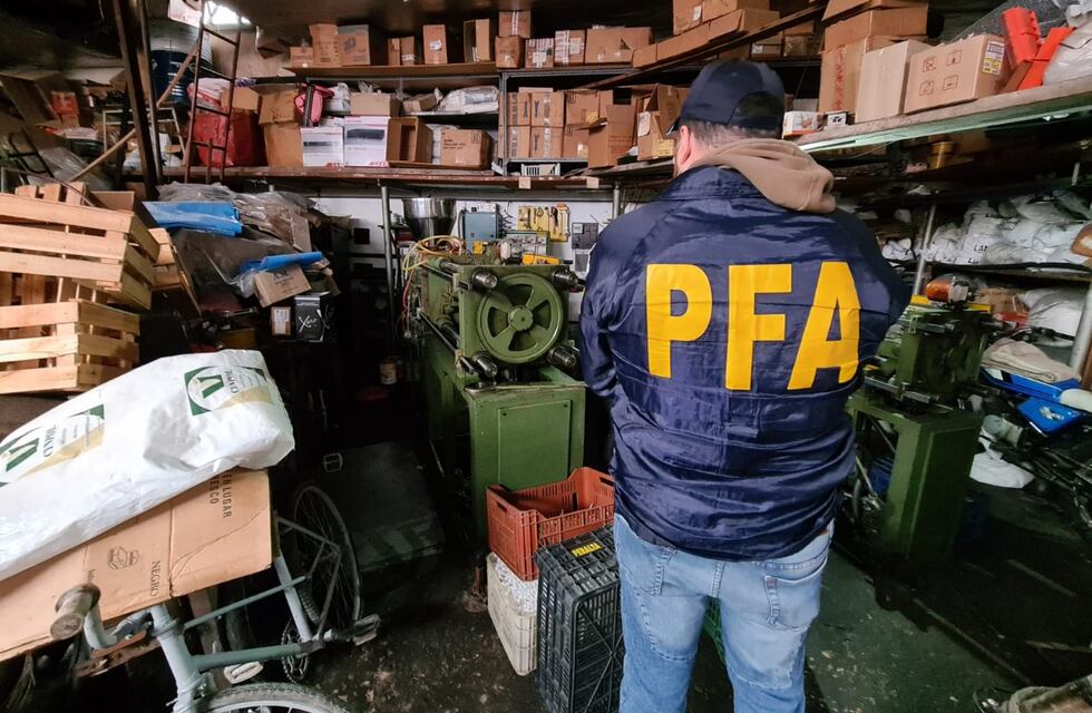 Policía Federal desarticuló una banda que vendía un “remedio milagroso” contra el coronavirus