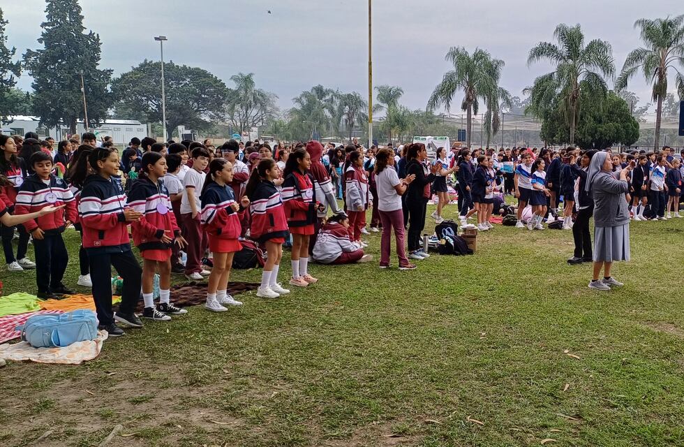 Emotiva jornada de egresaditos en el Aero Club de Concepción