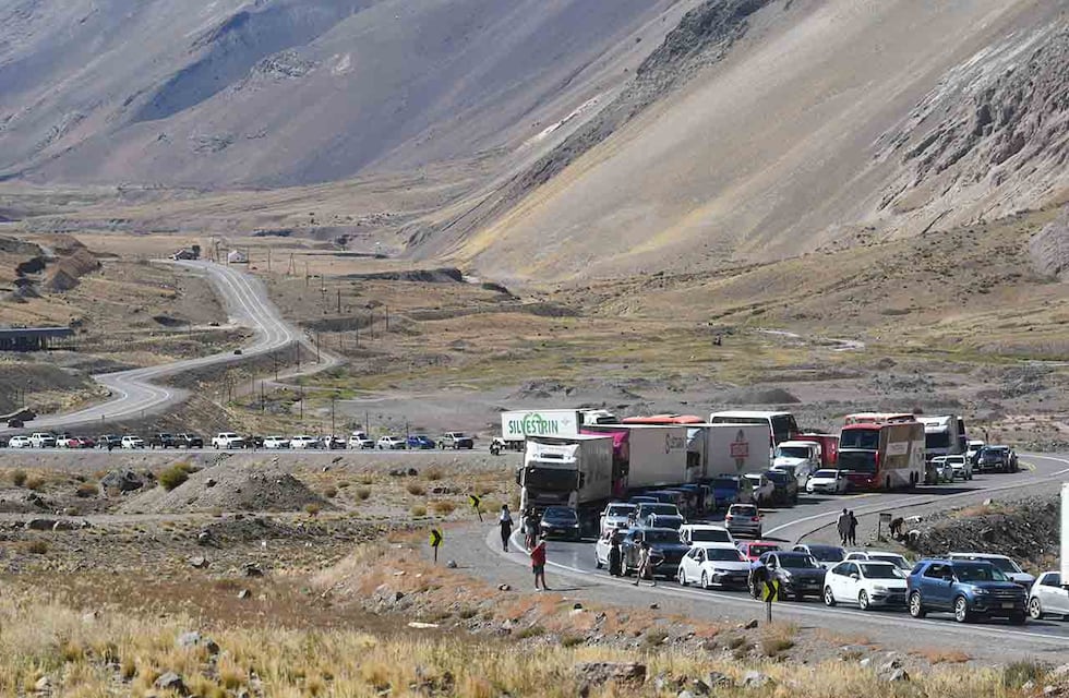 Furor por Chile: cuánto sale ir en auto desde Córdoba y qué conviene comprar