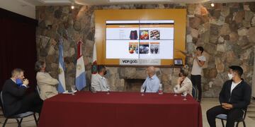Carlos Paz presentó un portal web que propone exponer los productos de  emprendedores y artesanos locales