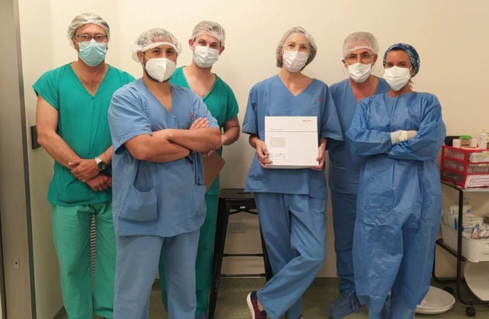 Se realizó una inédita cirugía en Santa Fe para que un joven pueda escuchar