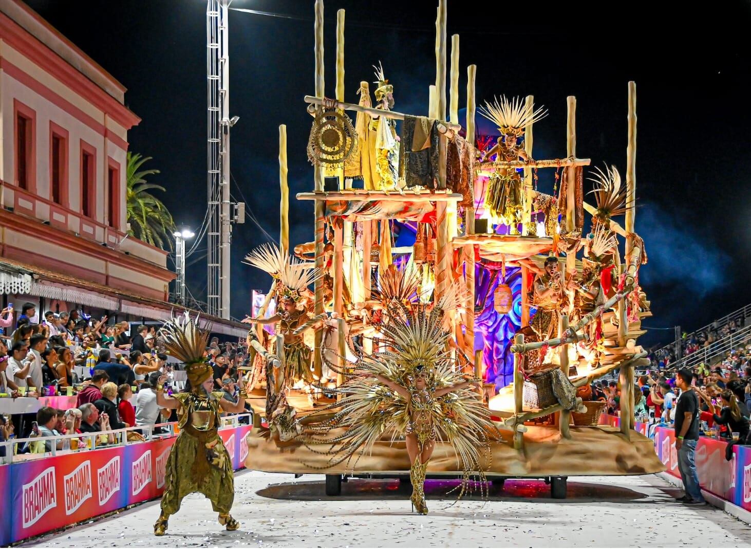 Fiesta Nacional del Carnaval del País