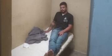 El acusado de asesinar a Úrsula Bahillo, Matías Martínez, en una celda.