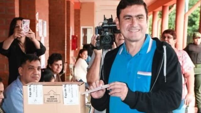 Elecciones en Mis iones 2023: Fabio Martínez sufragó en Eldorado.