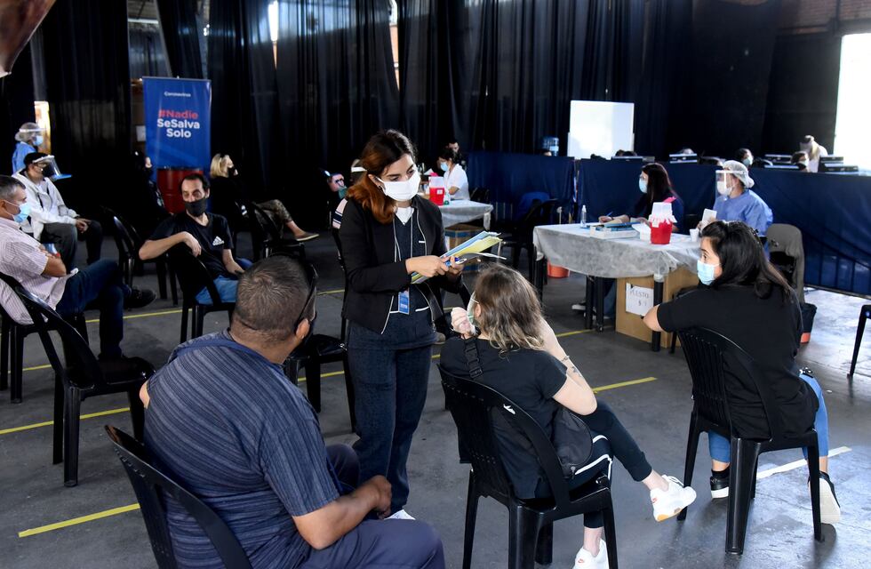 Adolescentes con comorbilidades tendrán prioridad para la vacuna Moderna