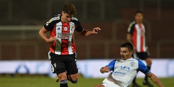 Julián Álvarez la rompió, hizo un gol y tuvo un “10” en el partido ante Godoy Cruz