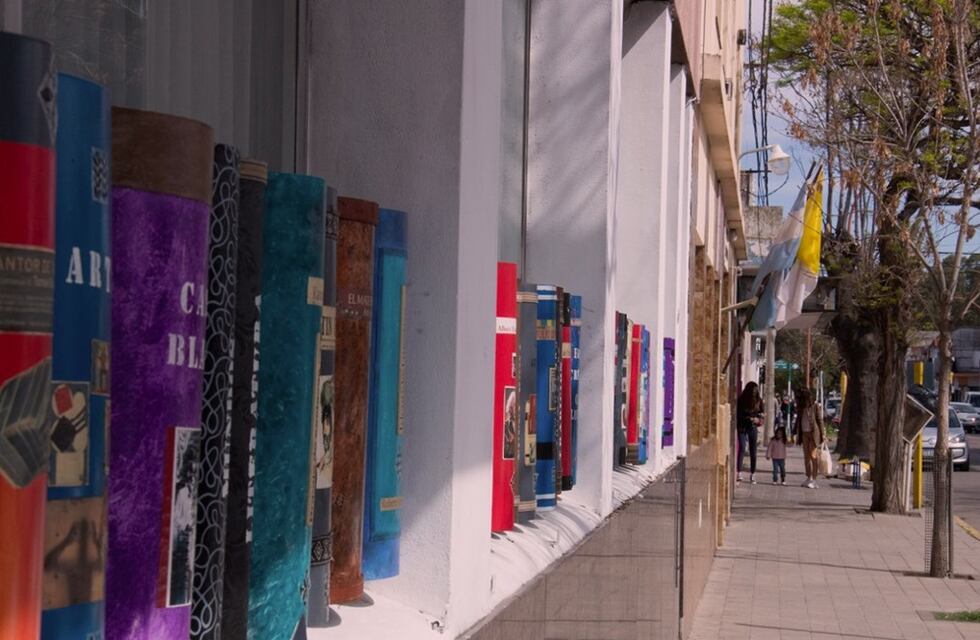 El DNU y la Ley Ómnibus temas de Asamblea Popular en la Biblioteca Alberdi
