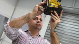 Un exitoso alfajor uruguayo comenzó a fabricarse en Gualeguaychú