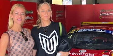 Nicole Neumann con su hermana menor.