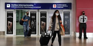 El Gobierno suspenderá los viajes de egresados al exterior. (Foto ilustrativa)