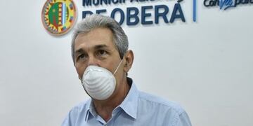 Intendente de Oberá Carlos Fernández