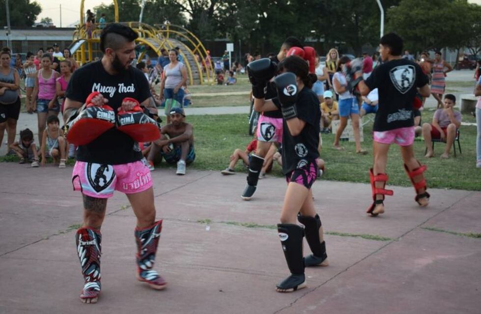 El Atlético Bochin Club de Pérez suma actividades durante el verano