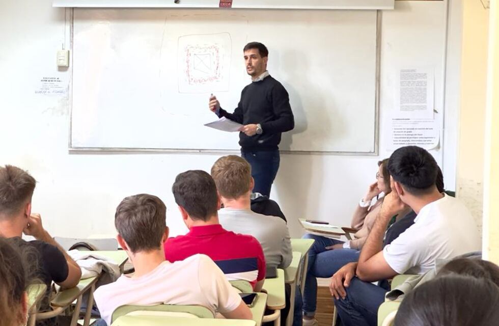 Leonardo Viotti disertó y dialogó con estudiantes de Ciencias Agrarias