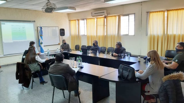 Un momento de la reunión de la Comisión Mixta (APN)