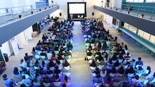 La XP Experiencia UNRaf convoca a cientos de estudiantes y familias cada año antes de la apertura de inscripciones.